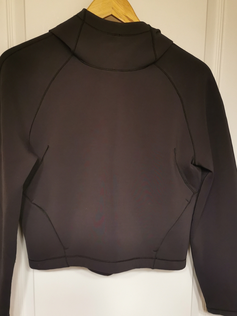 Lululemon Scuba Black Hoodie - Picture 2 of 5